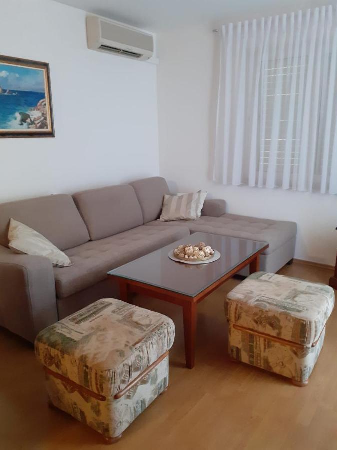 מאקרסקה Apartman Mira מראה חיצוני תמונה